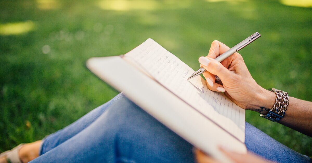 Elizabeth April 10 Ways to Start Meditating Every Day Blog 10