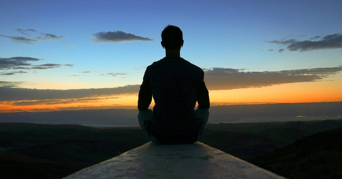 Elizabeth April 10 Ways to Start Meditating Every Day Blog 11